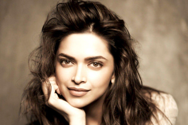 Deepika Padukone Wallpaper