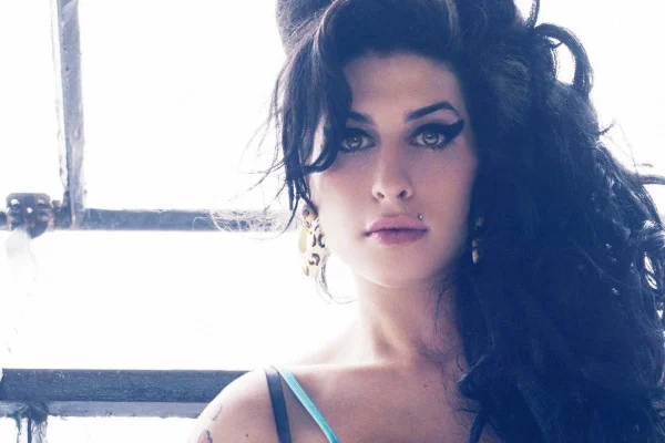 Amy Winehouse Wallpaper