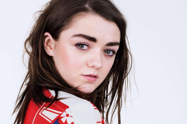 Maisie Williams Wallpaper